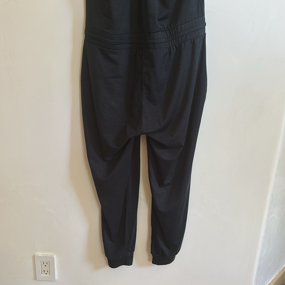 Vuori Lux Gray Jumpsuit - Picture 5 of 5